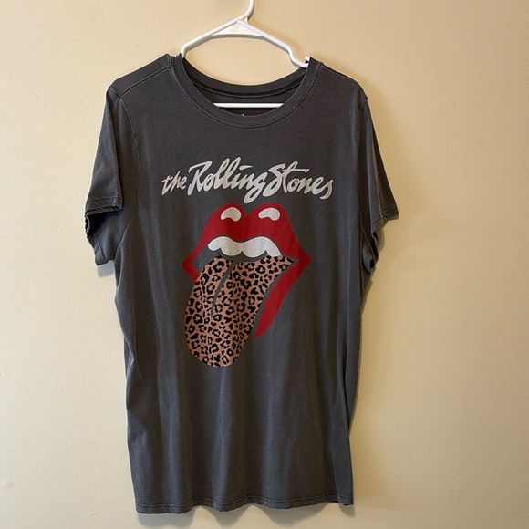 Rolling Stones Gray and Red Short Sleeve Tee - Picture 1 of 5